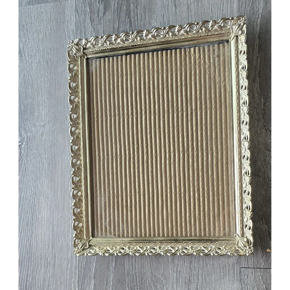 Vintage Hollywood Regency 8x10 Picture Frame - Metal Ornate